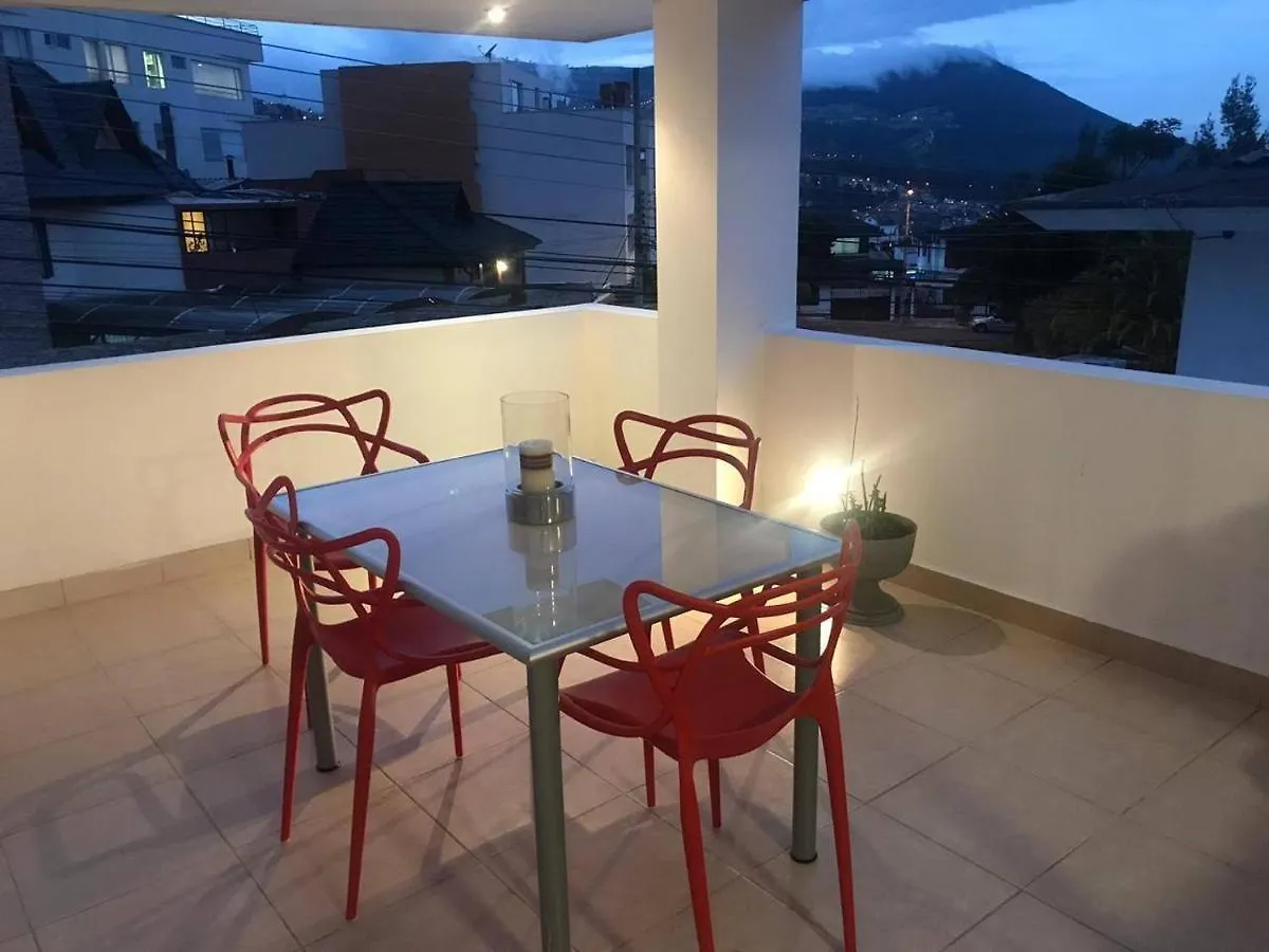 Urbanizacion El Condado. Apartment Quito