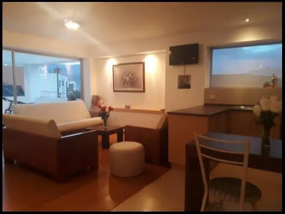 Urbanizacion El Condado. Apartment Quito